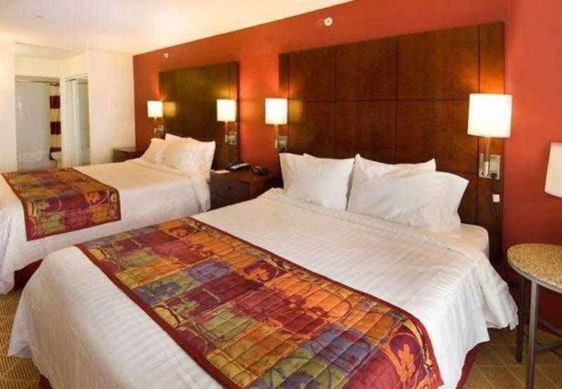 Residence Inn By Marriott San Antonio Seaworld / Lackland Εξωτερικό φωτογραφία